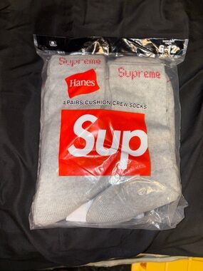 Hanes x Supreme Gray Cushion Crew Socks - 4 Pack